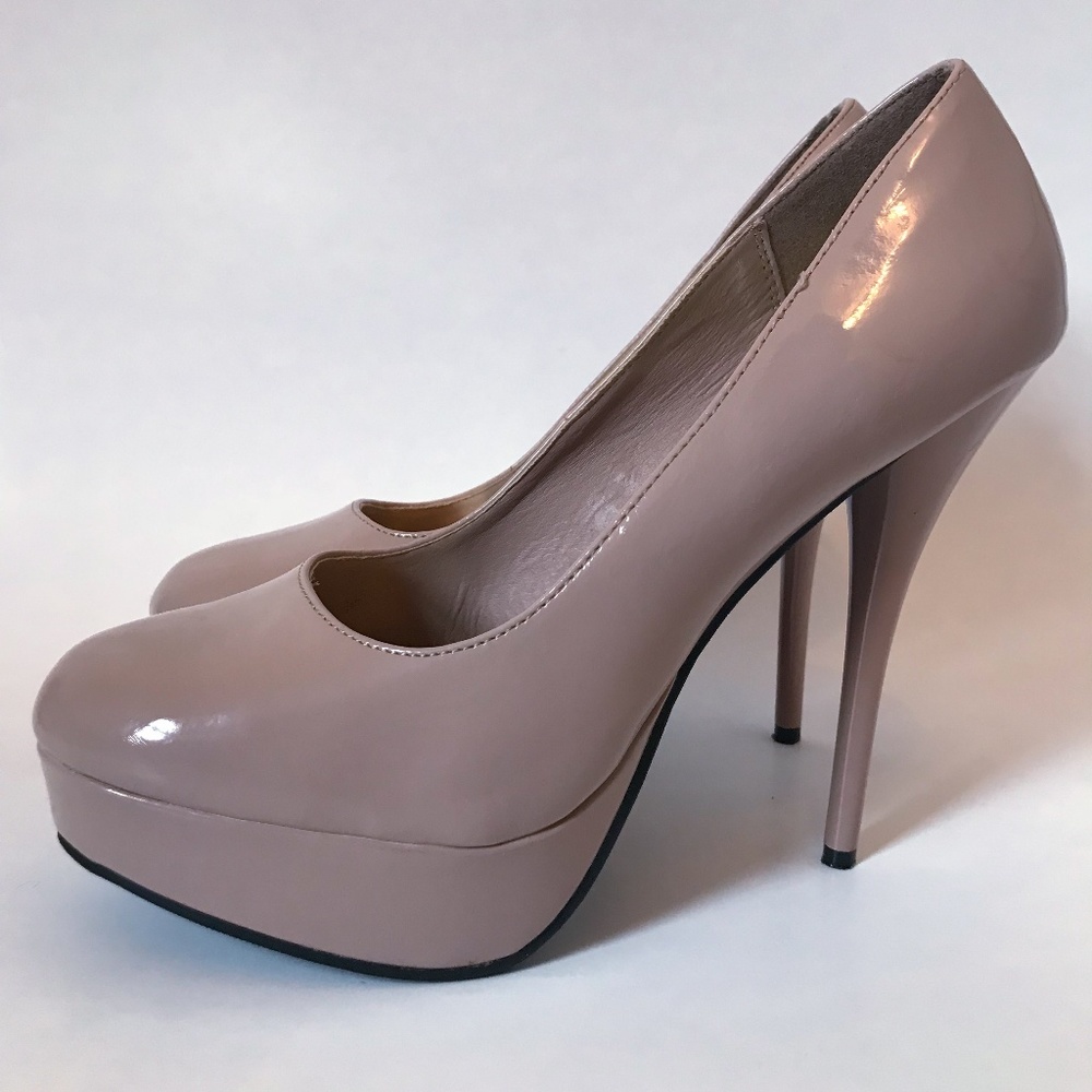 Charlotte Russe Tan Platform Pump 10 - Picture 3 of 8